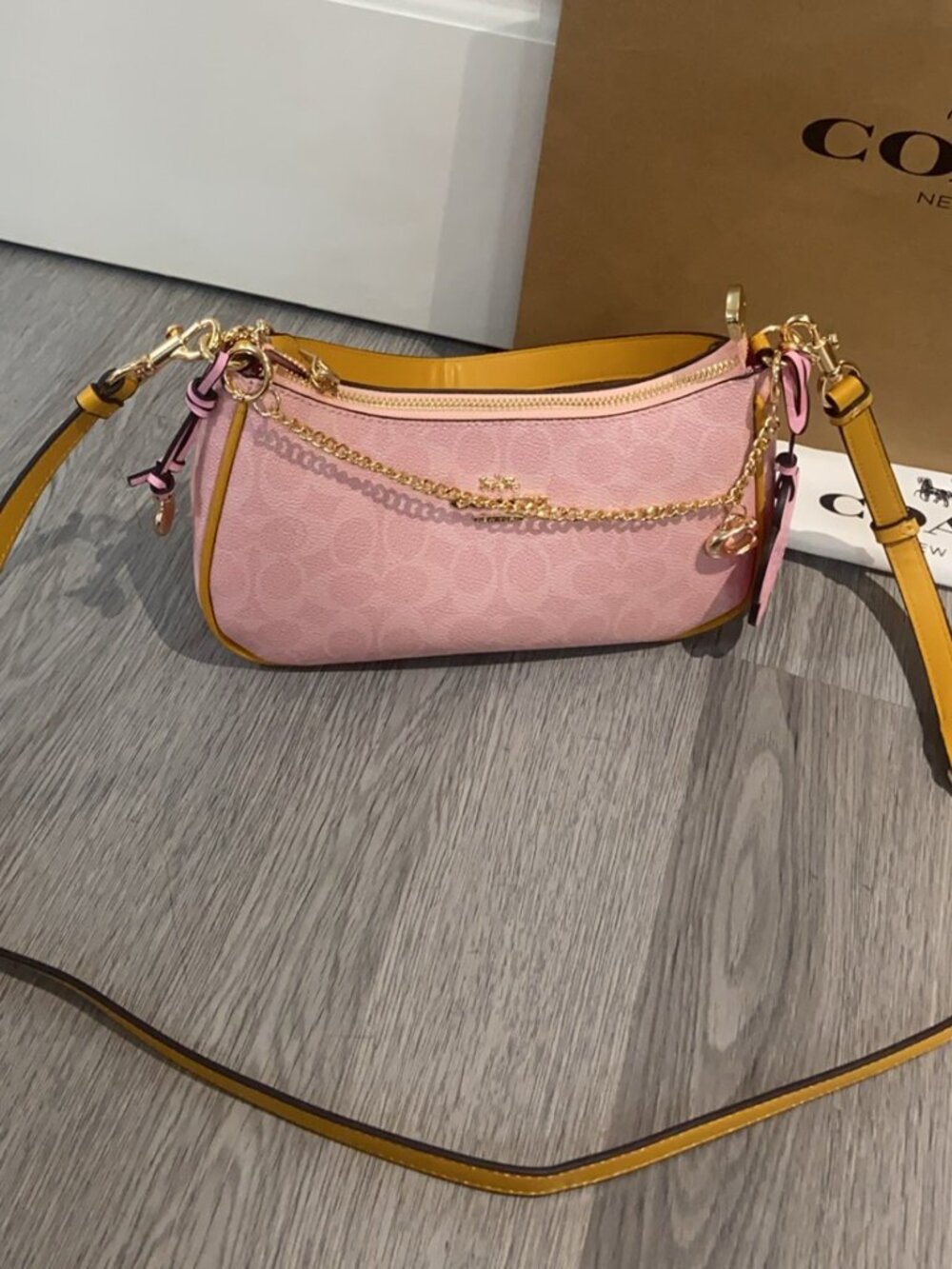 Teri Shoulder Bag In Signature Canvas With Charms - Picture 2 of 8